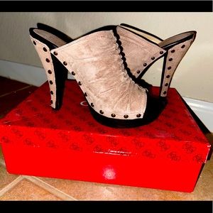 Guess GW Taupe Victorian Pumps